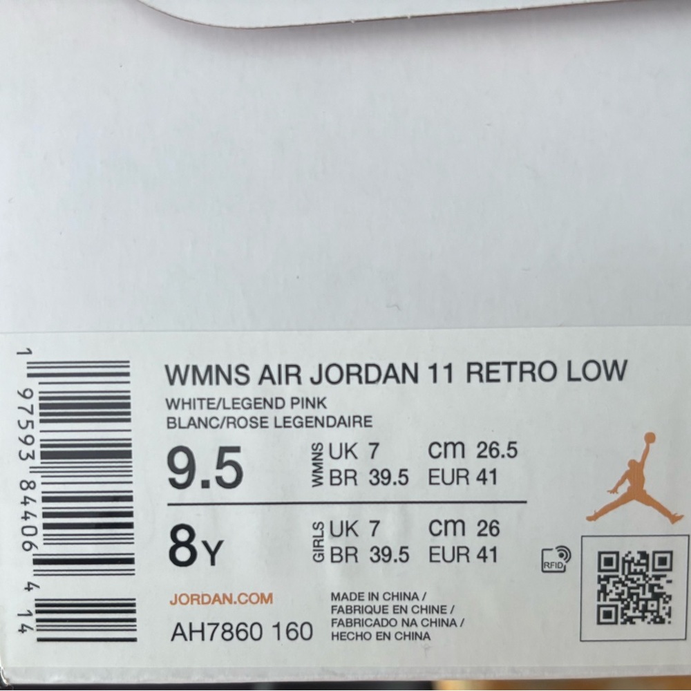 Jordan 11 Retro Low in White and Legend Pink